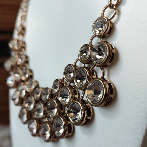 Costume Jewelry Mermaid Bubble Rhinestone Crystal Clear Gold Tone Bib Necklace - Picture 5 of 12
